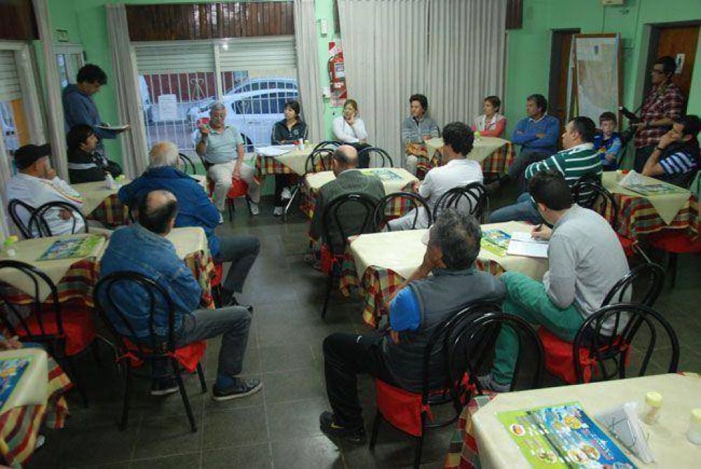 Guardarrail en la 35: los vecinos de Villa Elisa se cansaron y hablan de un corte de la ruta