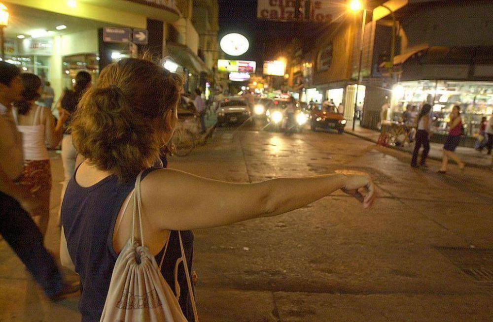 Por la noche, el taxi costar� un 20% m�s
