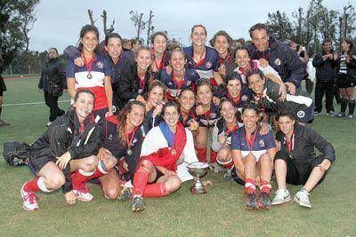 Uni�n del Sur campe�n del Oficial de hockey