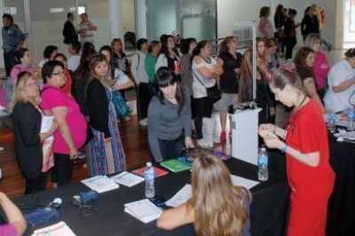 Las charlas sobre obesidad y sobrepeso contaron con una gran participaci�n de la comunidad