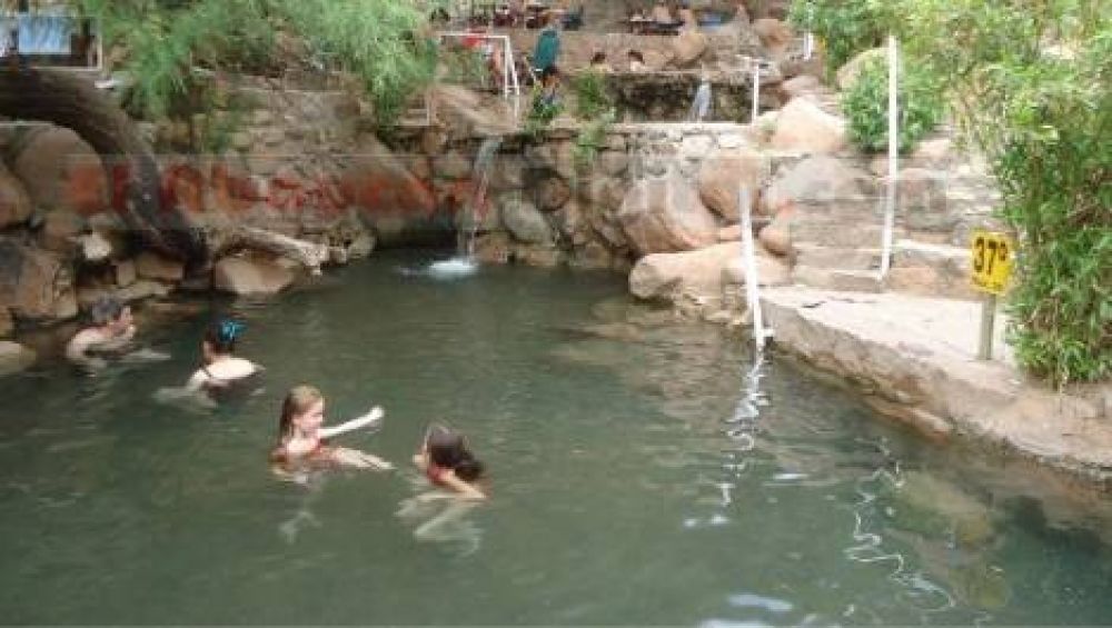 Importante concurrencia de turistas a las Termas de Fiambal�