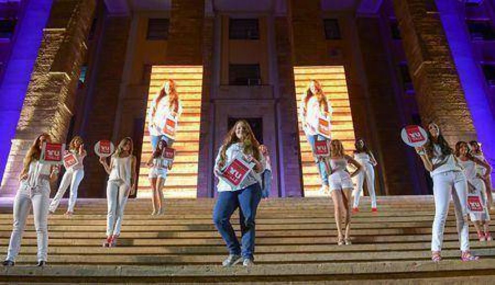 Se present� �Tu talle, m�s que un detalle� en mega desfile a beneficio