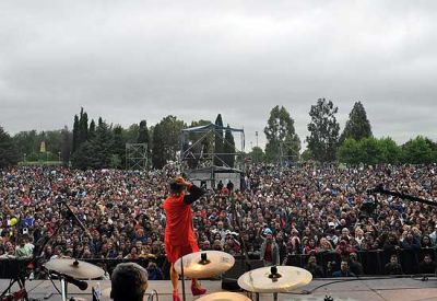 M�s de 40 mil personas en otra megafiesta de Olavarr�a