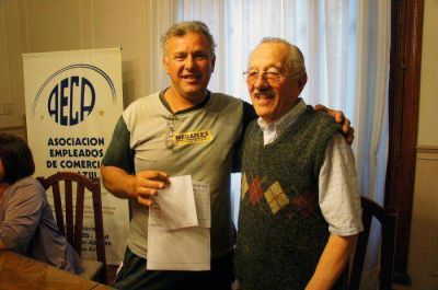 Comienza la inscripci�n para las becas que otorga la AECA