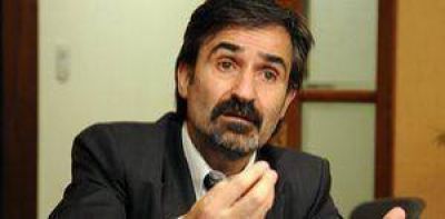 Jorge Mayoral dejar�a la Secretar�a de Miner�a