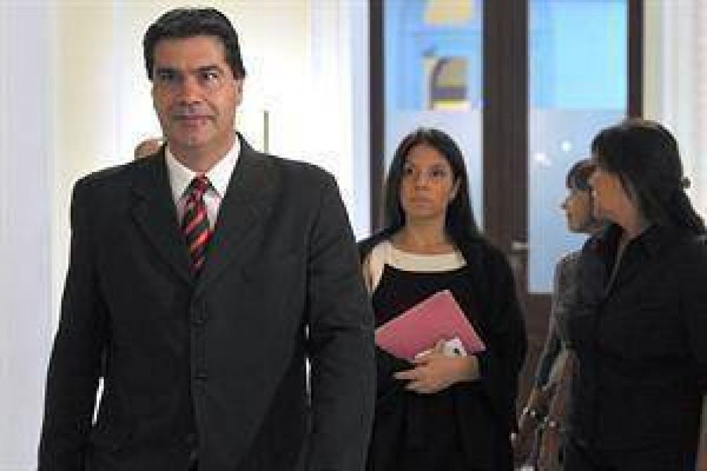 Jorge Capitanich debuta en el Congreso como jefe de Gabinete de Cristina Kirchner