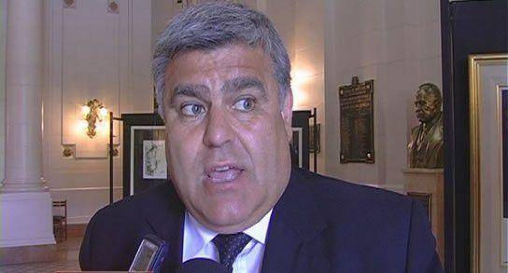 Reclaman el alejamiento temporario de Marcelo Vorobiof