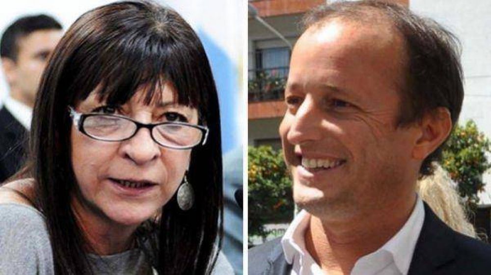 Conti: "Nosotros estamos ac� trabajando y Mart�n est� tomando sol"
