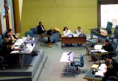 El jury no echar�a del cargo a Salinas
