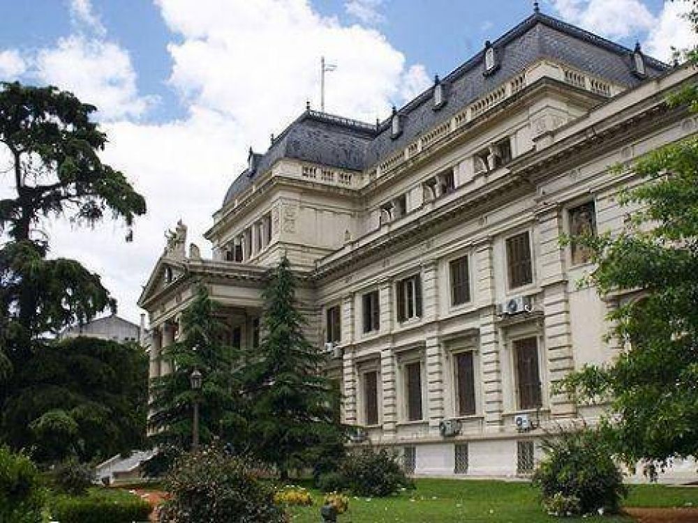 �En t�rminos reales, el oficialismo mejora su situaci�n respecto de las legislativas de 2009�