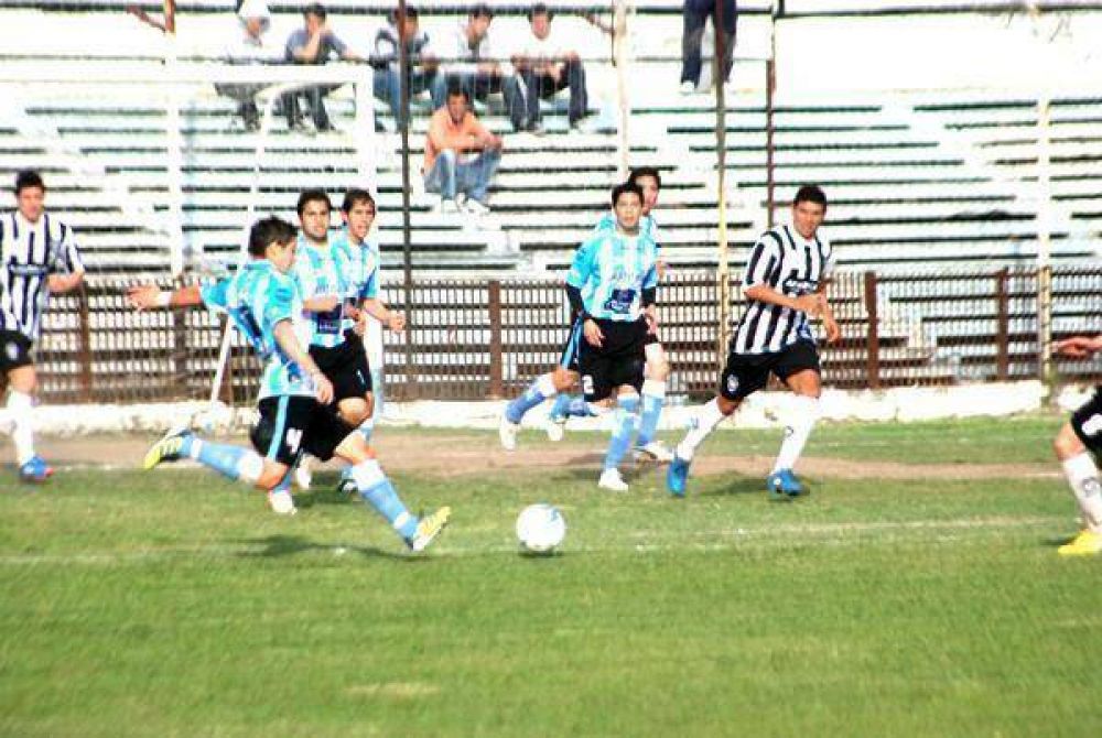 Belgrano atac� y lleg�, pero Camioneros fue el que concret�