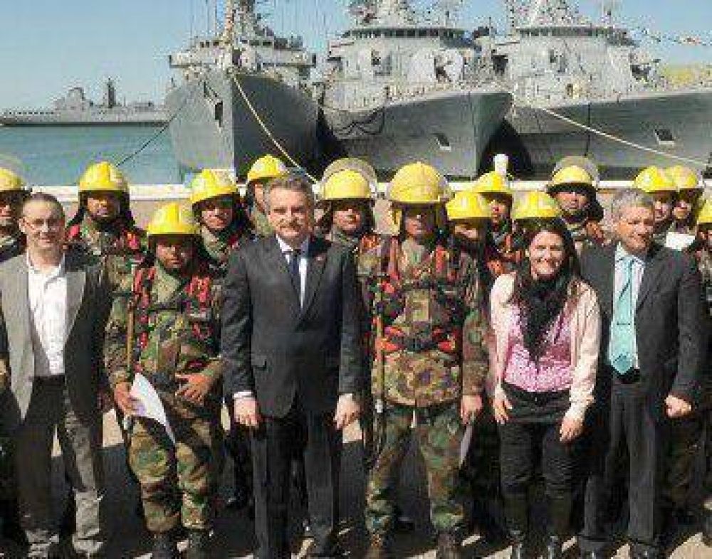 El Ministro Rossi visitar� la Base Puerto Belgrano