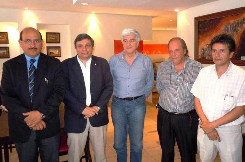 Proyectan un 2014 con m�ltiples obras educativas