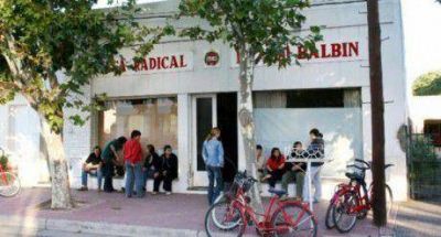 Encuentro de j�venes radicales en la ciudad de Salliquel�, entre s�bado y domingo
