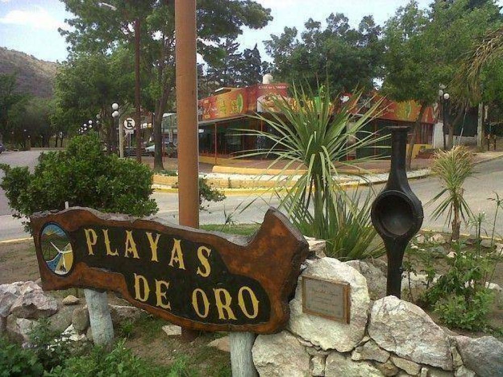 Quejas y cruces por destrozos en balneario de Playas de Oro