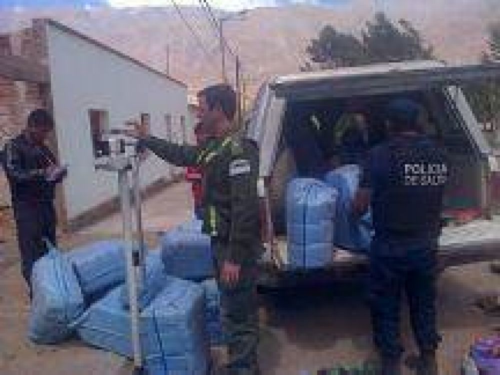 Gendarmer�a secuestr� 719 kilos de hojas de coca y detuvo a un hombre en Salta