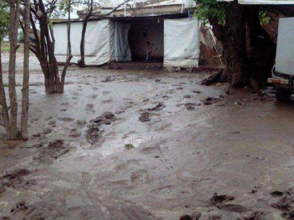 Habitantes del Valle de Lerma sufren graves da�os tras la tormenta del lunes