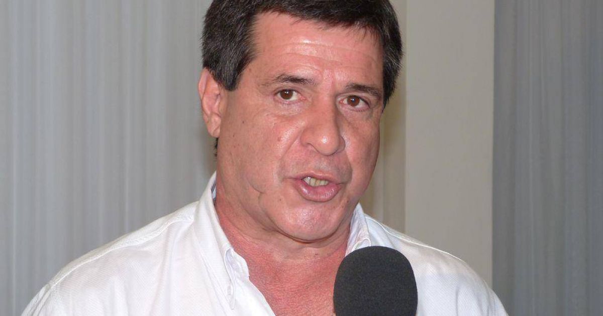 Biografia y Noticias de Horacio Cartes ||| TresLineas.com.ar