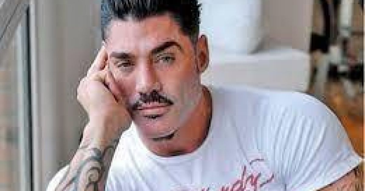 Biografia y Noticias de Ricardo Fort